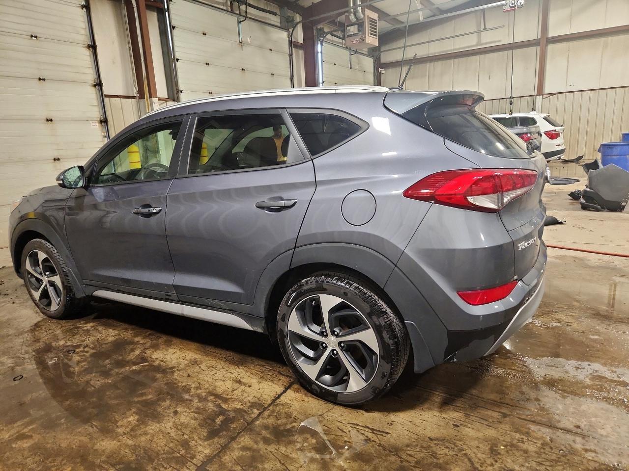 2017 Hyundai Tucson Sport - zdjęcie 2