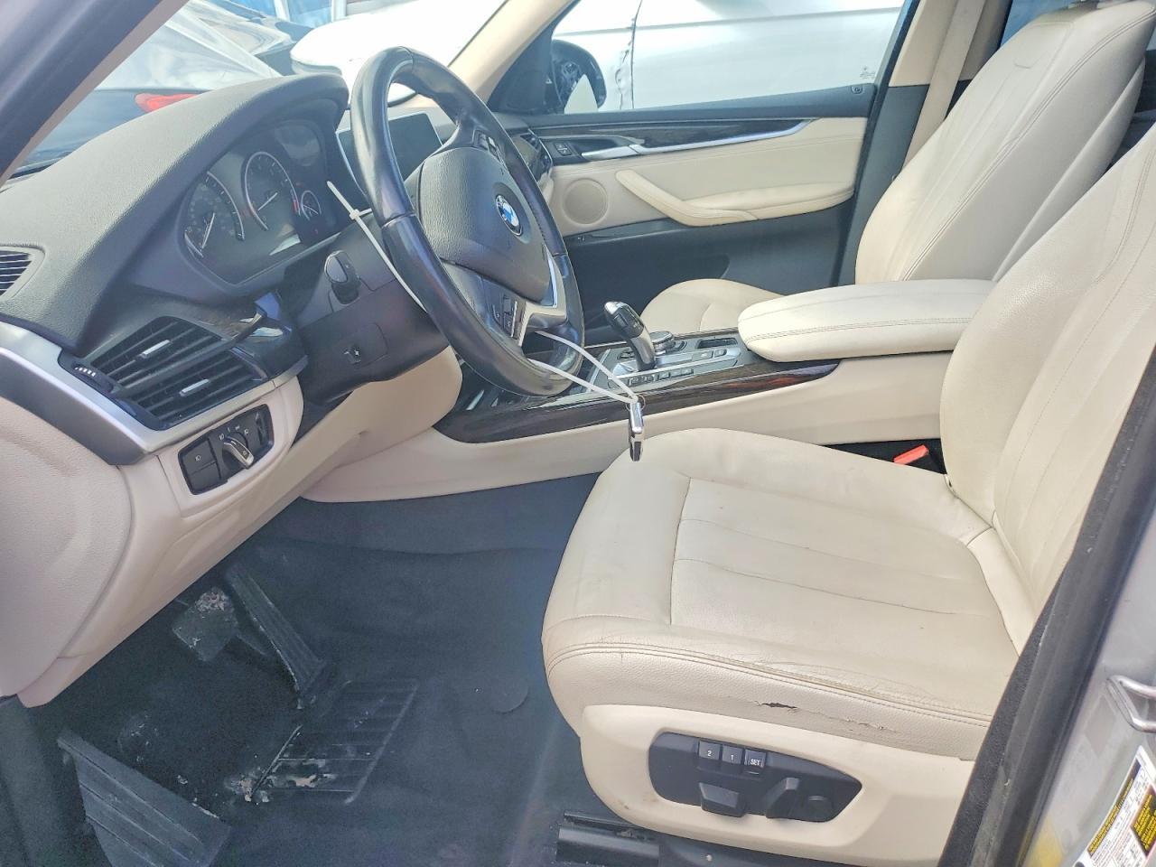 2016 BMW X5 xDrive35I - zdjęcie 7