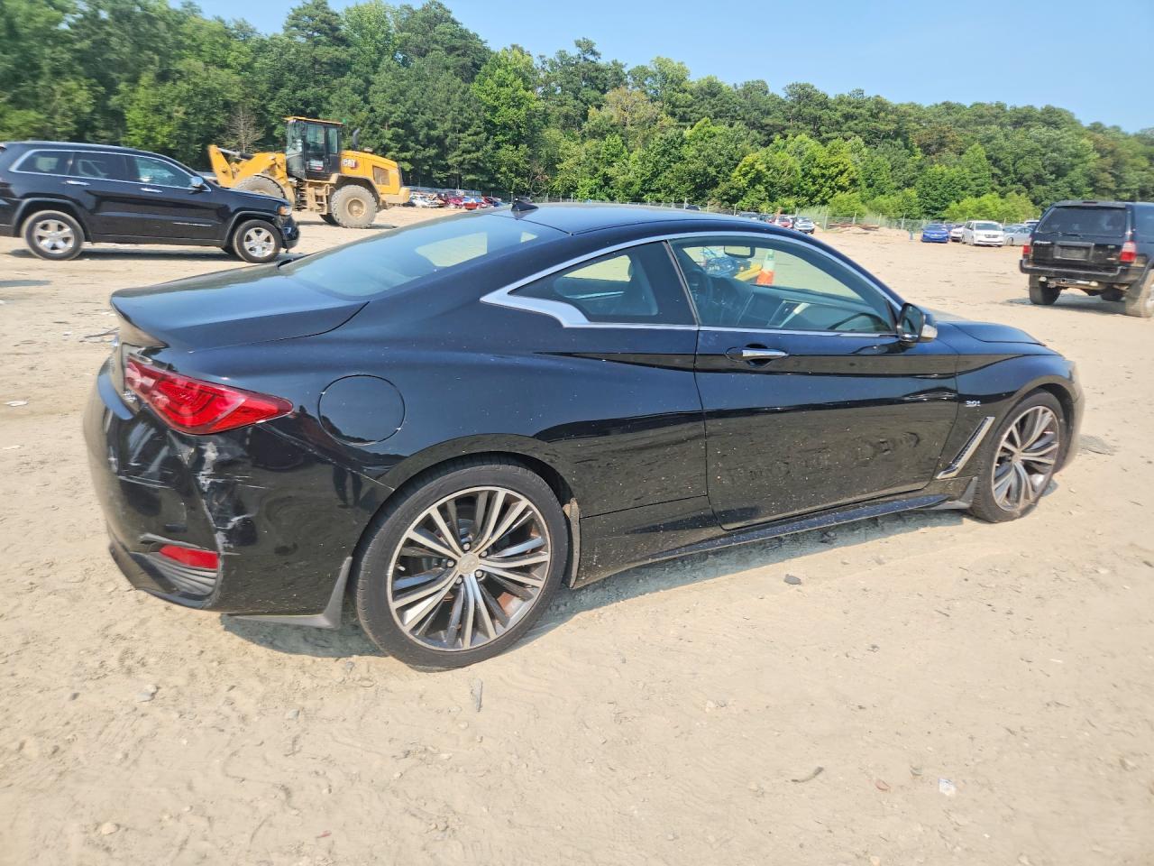 2018 Infiniti Q60 3.0T Luxe - zdjęcie 3