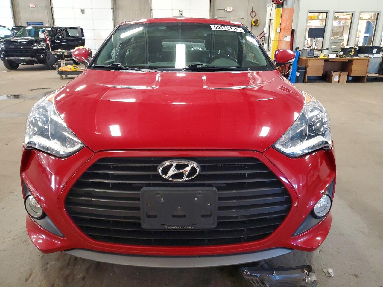 2014 Hyundai Veloster Turbo - zdjęcie 5