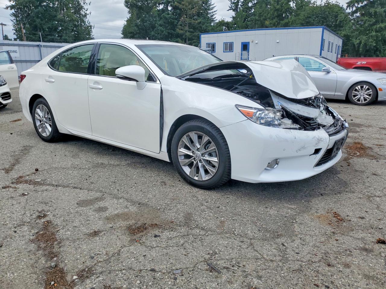 2015 Lexus Es 300H - zdjęcie 4