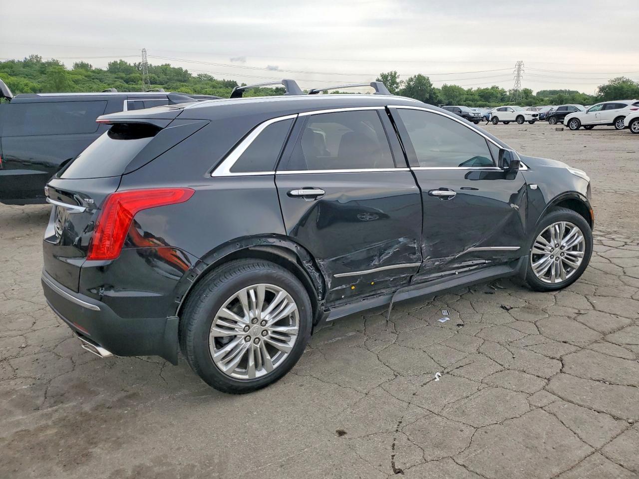 2017 Cadillac Xt5 Premium Luxury - zdjęcie 3