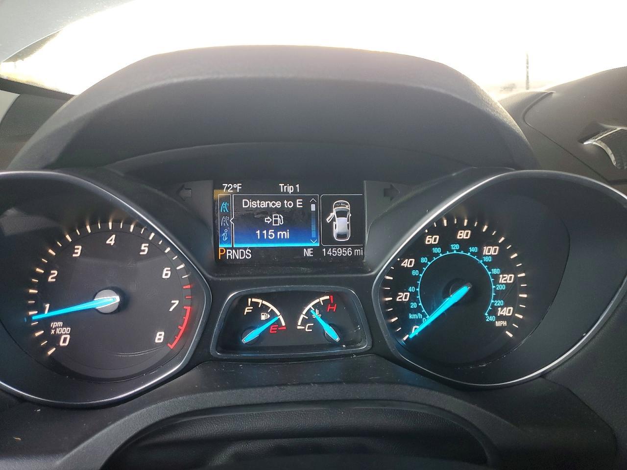 2014 Ford Escape Titanium - zdjęcie 9