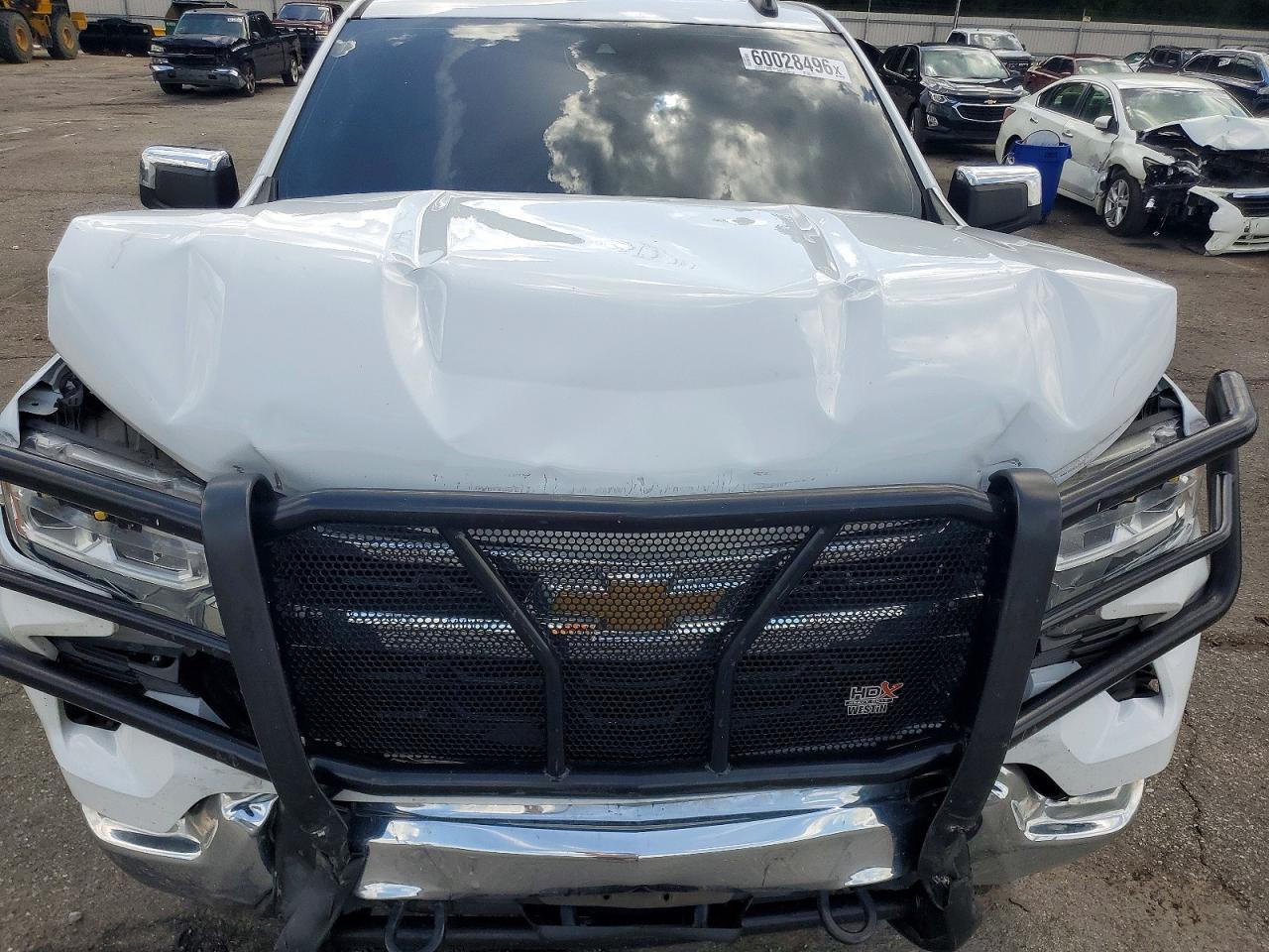 2022 Chevrolet Silverado K1500 Lt - zdjęcie 11