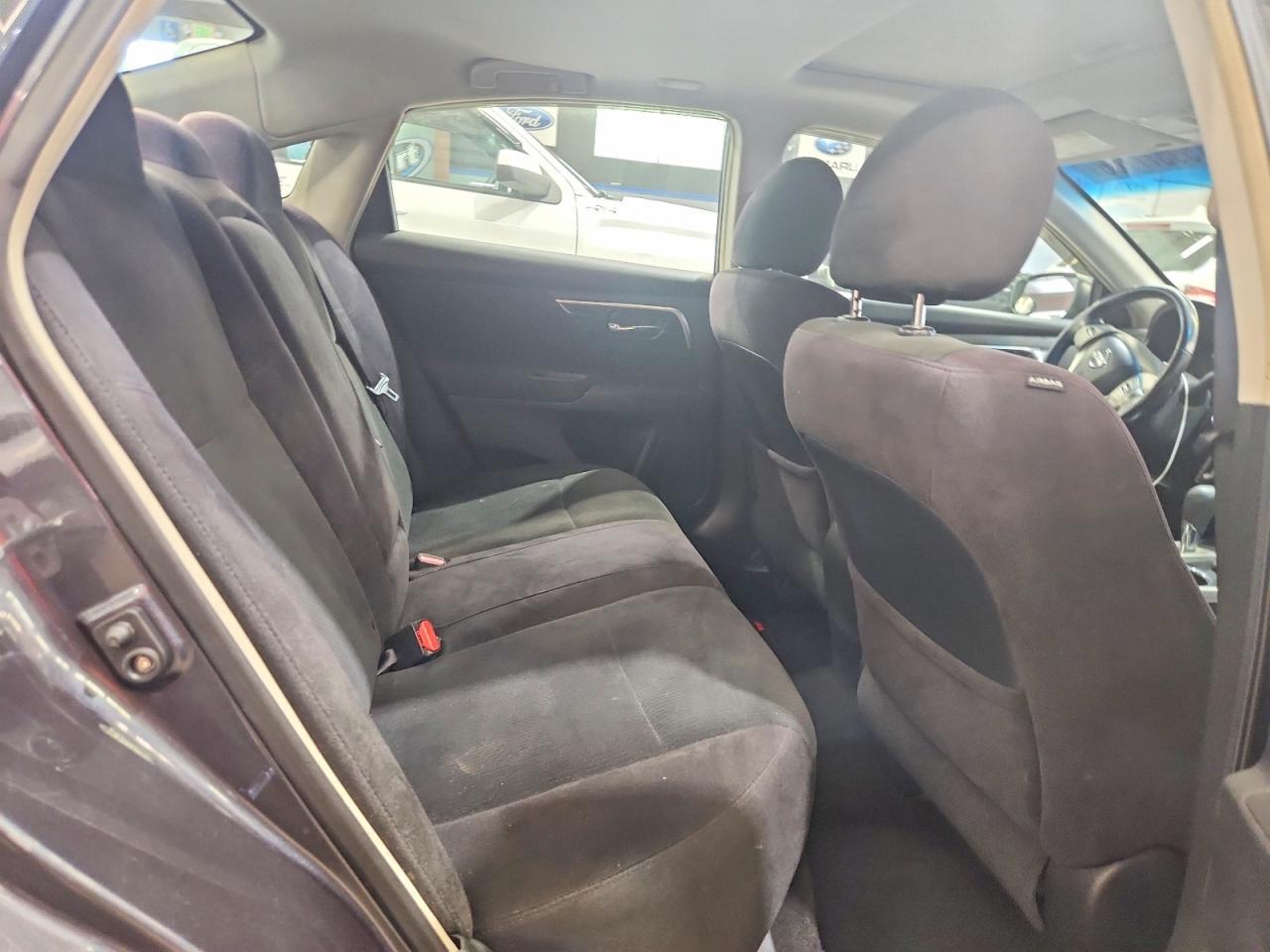 2013 Nissan Altima 2.5 - zdjęcie 10