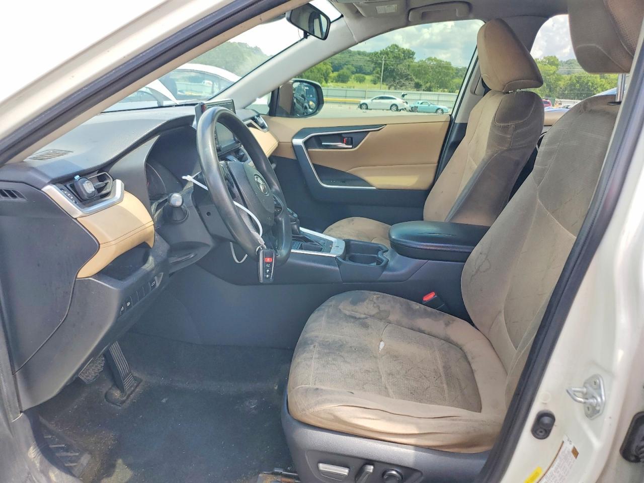 2019 Toyota Rav4 Xle - zdjęcie 7
