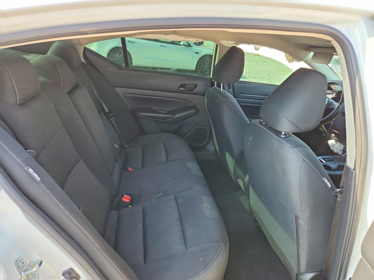 2024 Nissan Altima S - zdjęcie 10