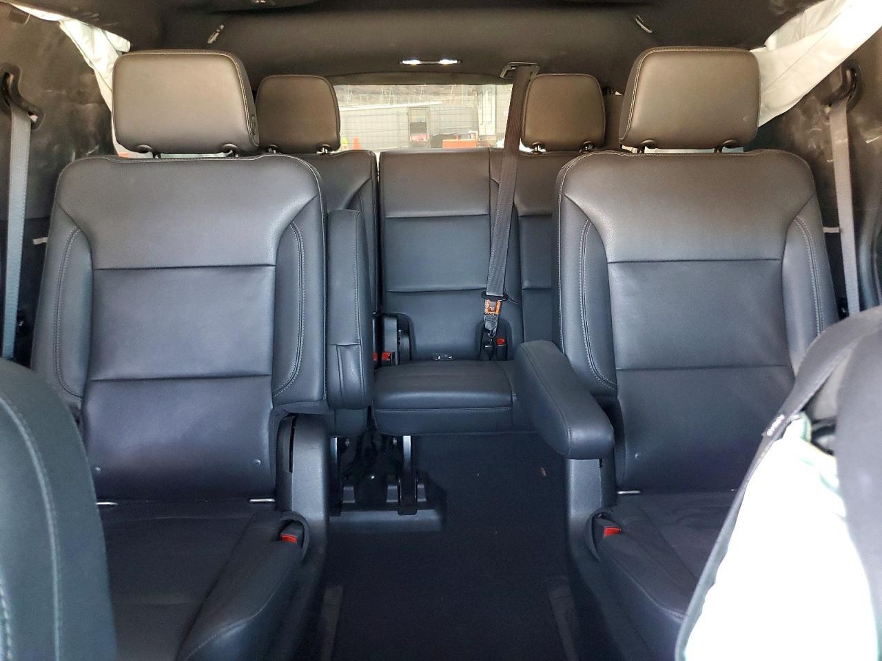 2021 Chevrolet Tahoe K1500 Z71 - zdjęcie 10