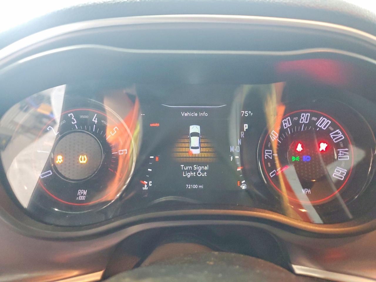 2019 Dodge Challenger Sxt - zdjęcie 9