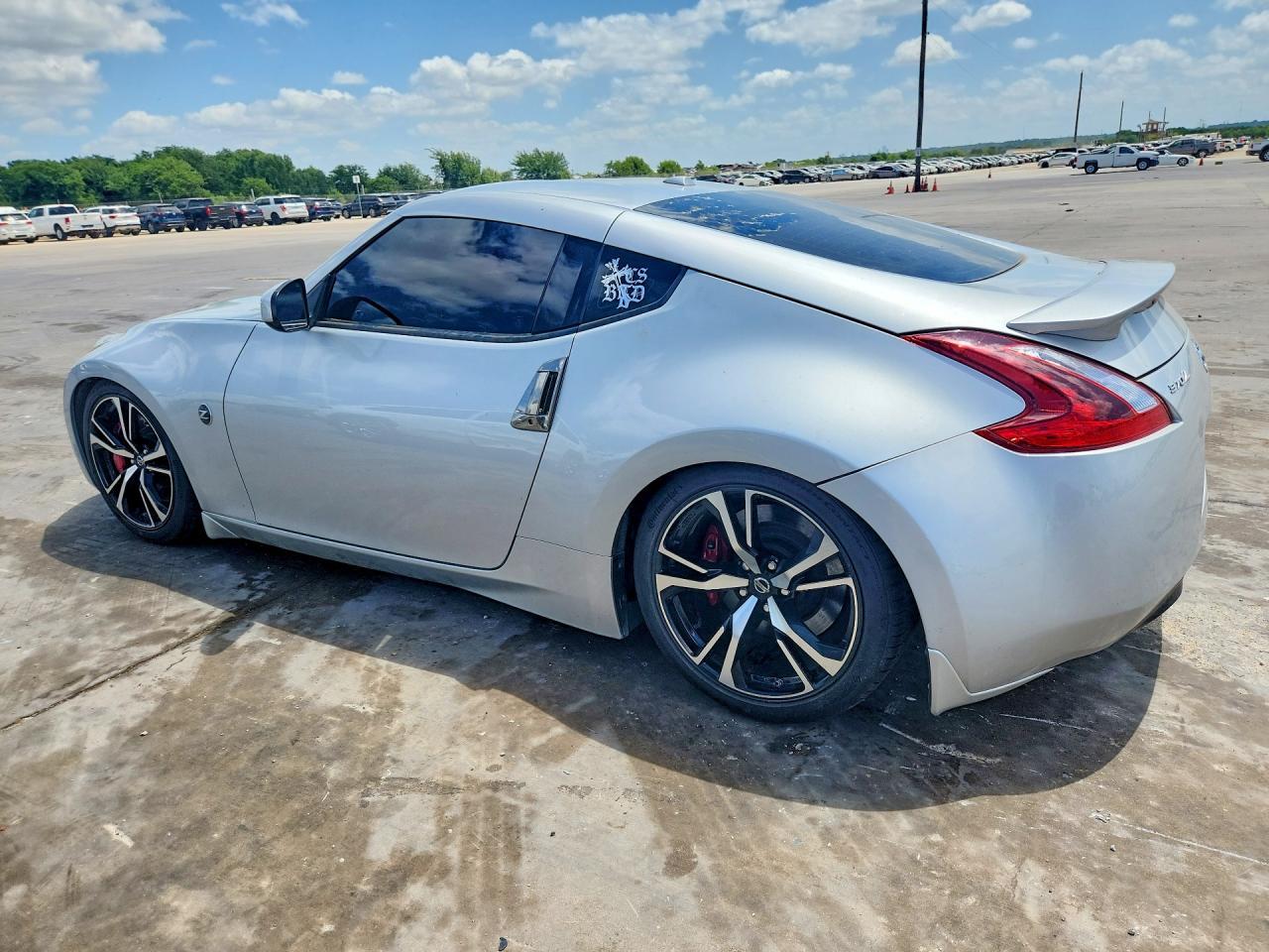 2019 Nissan 370Z Sport Touring - zdjęcie 2