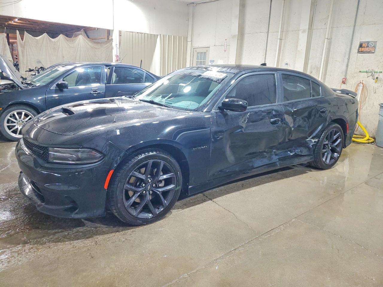 2021 Dodge Charger R/T - zdjęcie główne