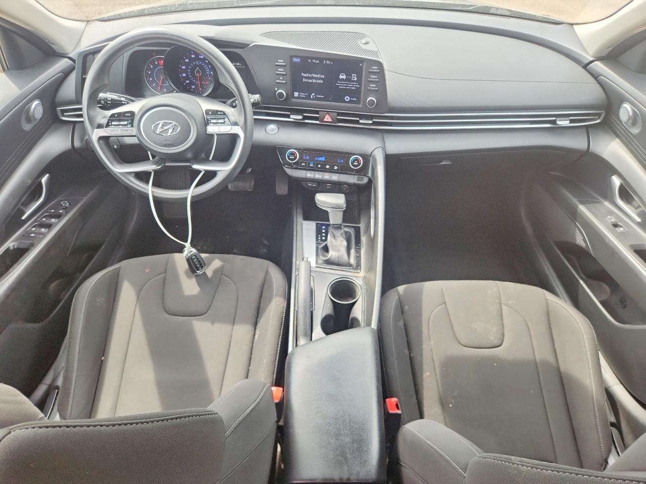 2023 Hyundai Elantra Sel - zdjęcie 8