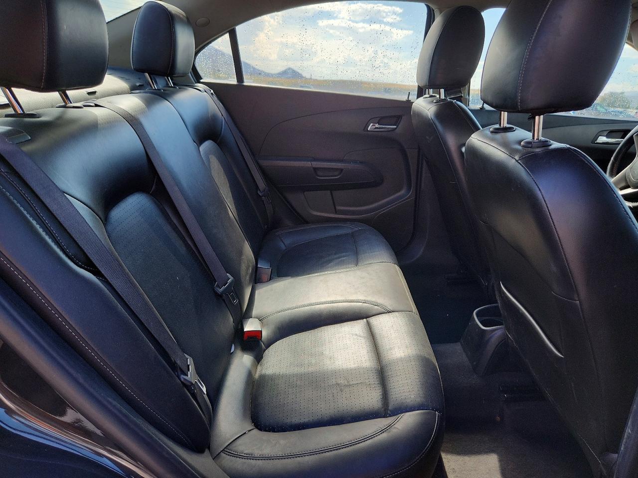 2015 Chevrolet Sonic Ltz - zdjęcie 10