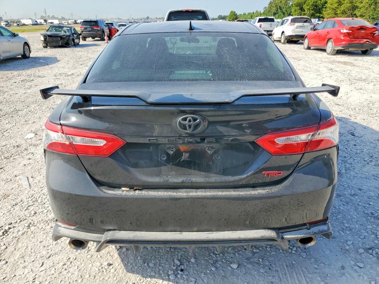 2020 Toyota Camry Trd - zdjęcie 6