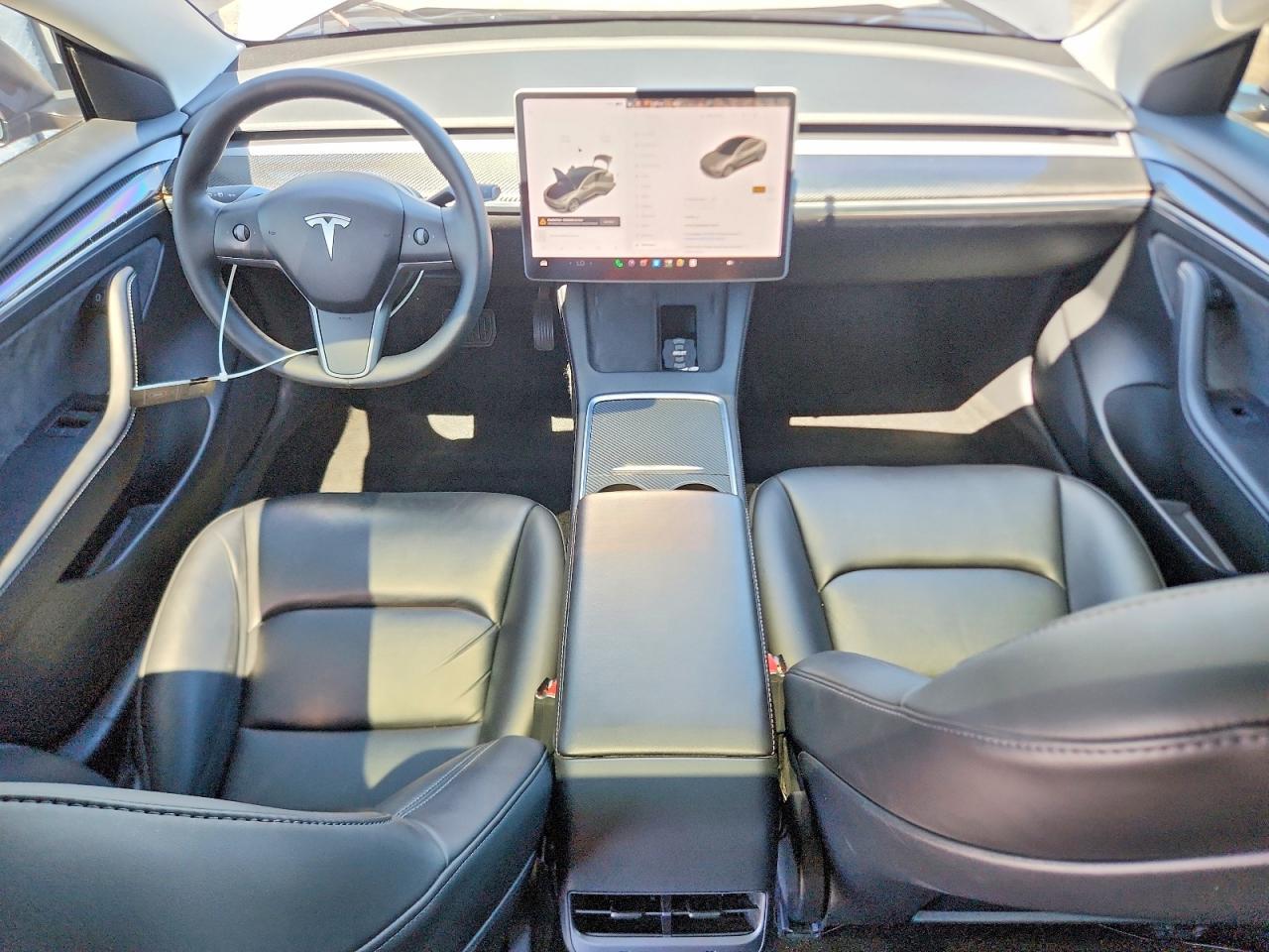 2022 Tesla Model 3 - zdjęcie 8