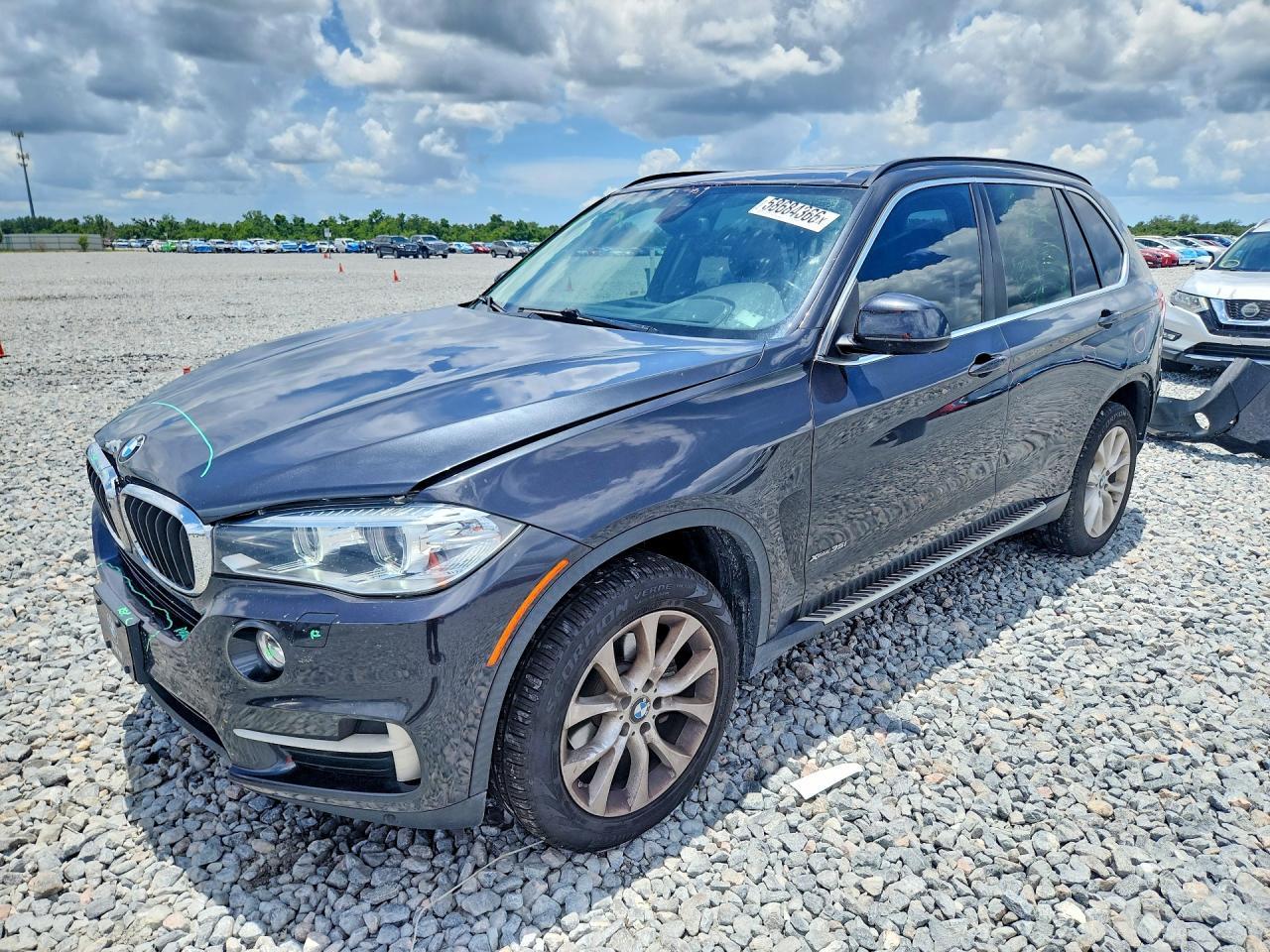 2016 BMW X5 xDrive35I - zdjęcie główne