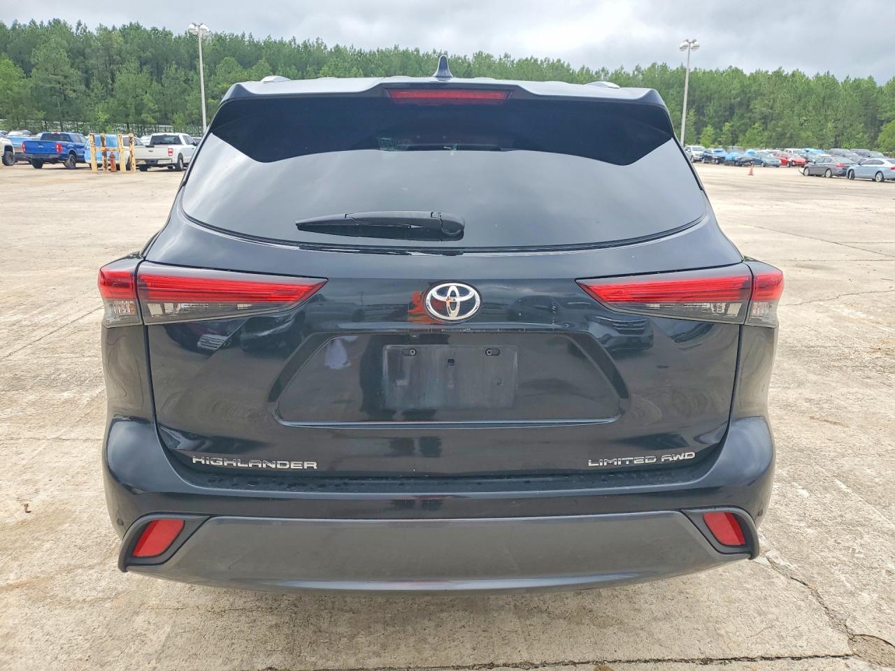 2021 Toyota Highlander Limited - zdjęcie 6