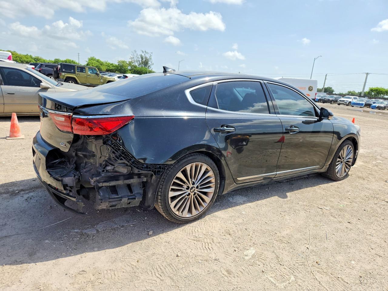 2017 Kia Cadenza Limited - zdjęcie 3