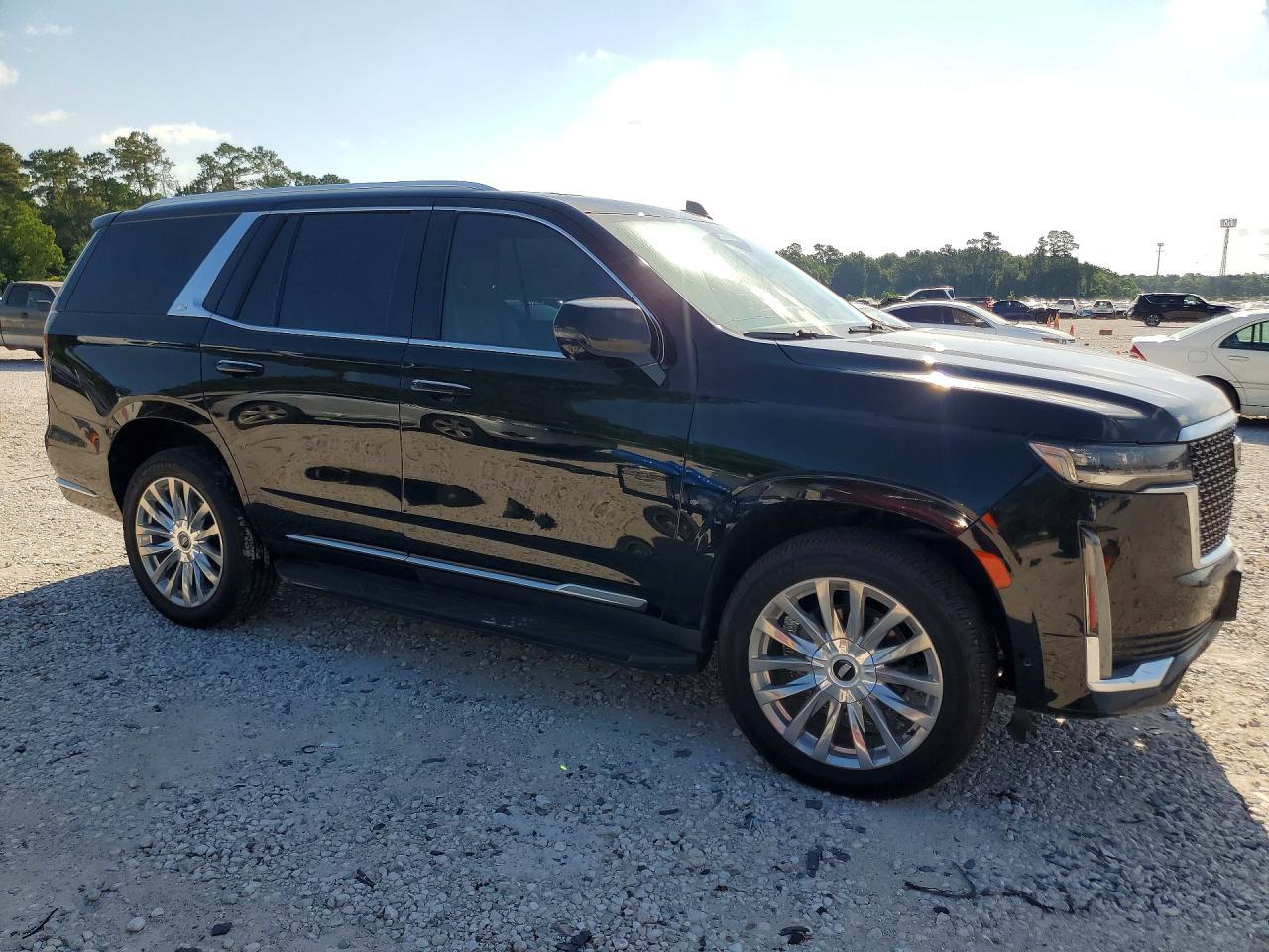 2023 Cadillac Escalade Premium Luxury - zdjęcie 4