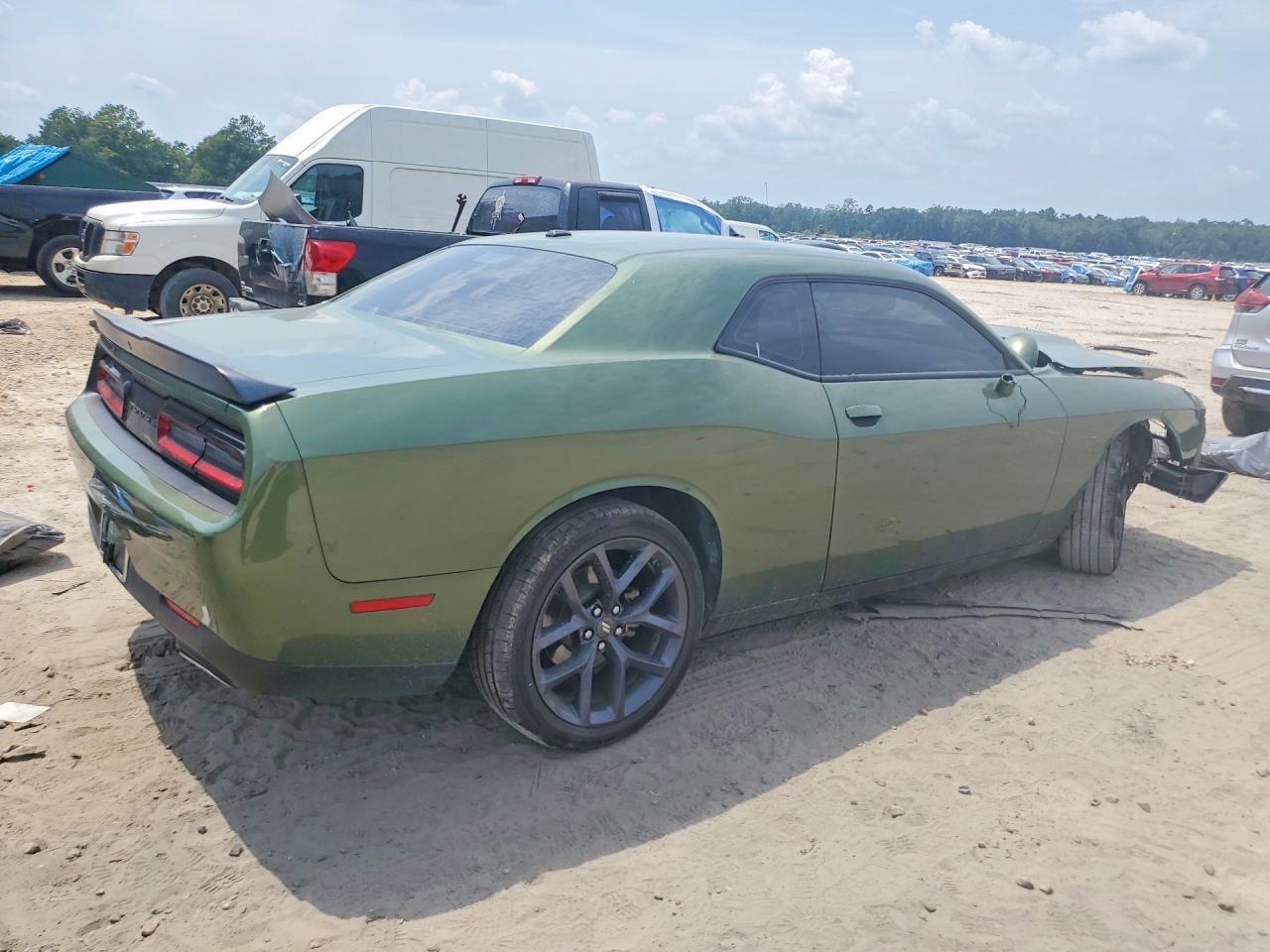 2022 Dodge Challenger Gt - zdjęcie 3