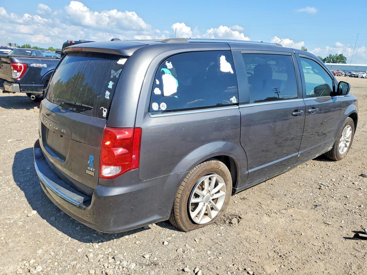 2019 Dodge Grand Caravan Sxt - zdjęcie 3