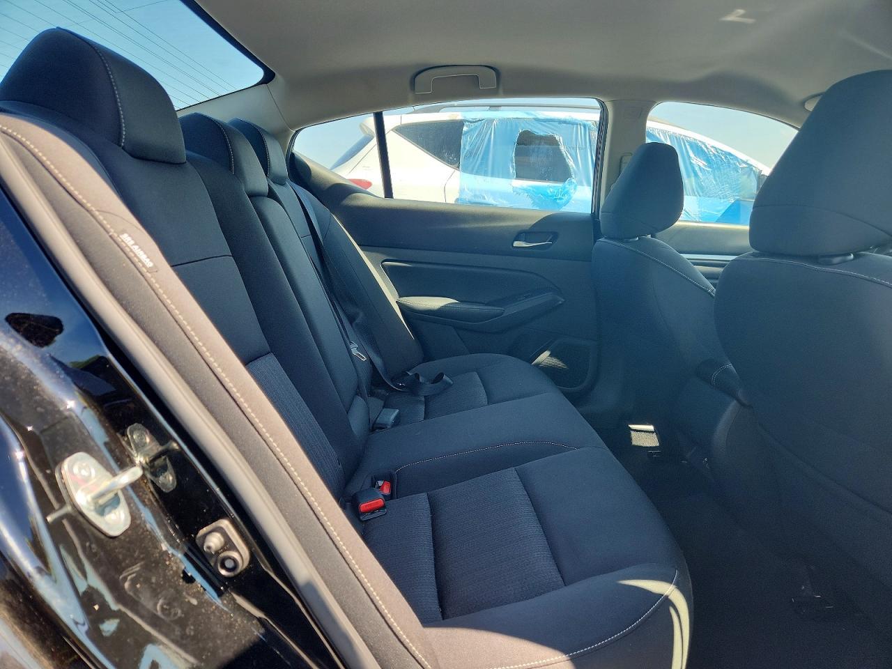 2022 Nissan Altima Sv - zdjęcie 10