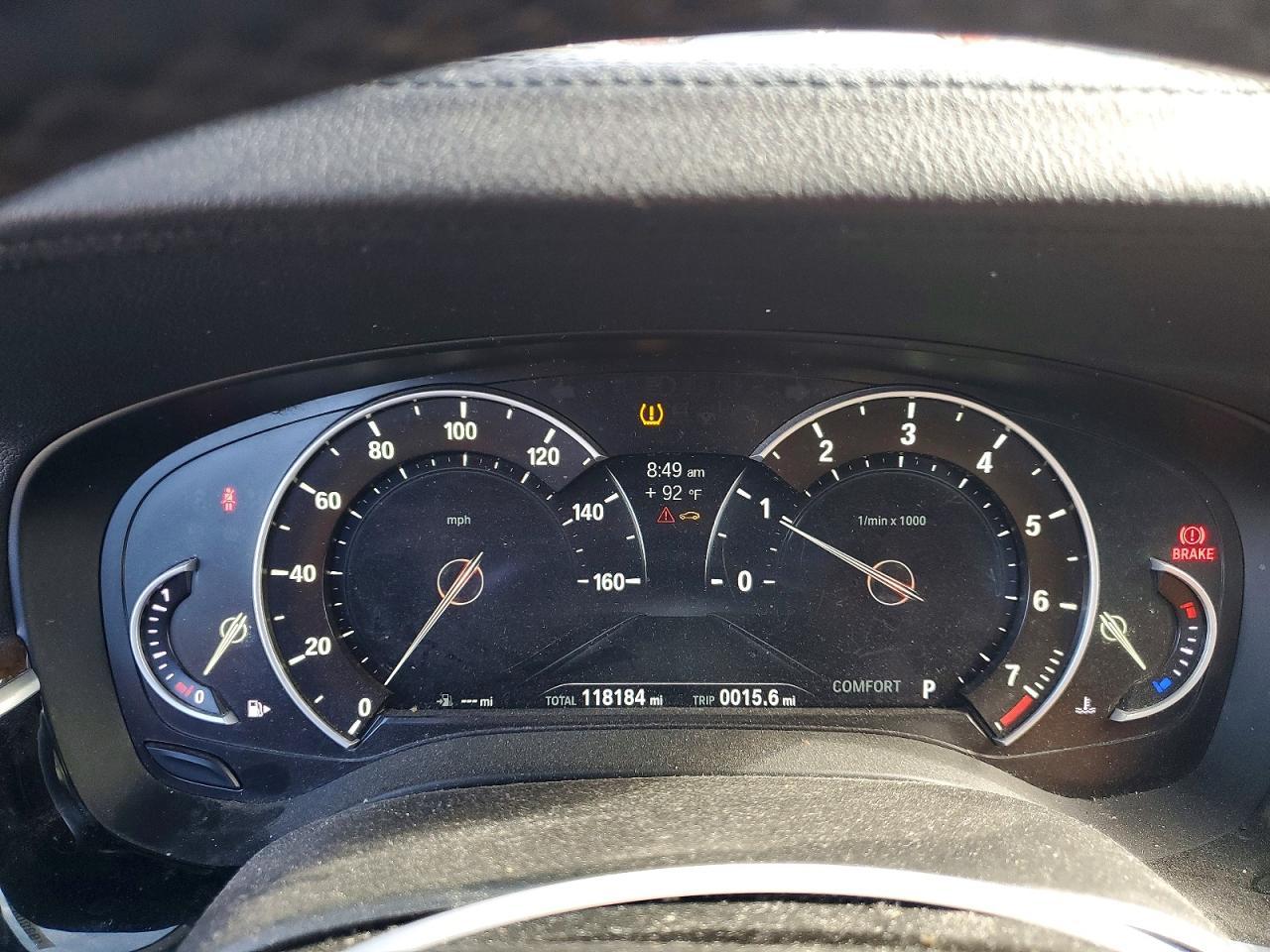 2017 BMW 540 I - zdjęcie 9