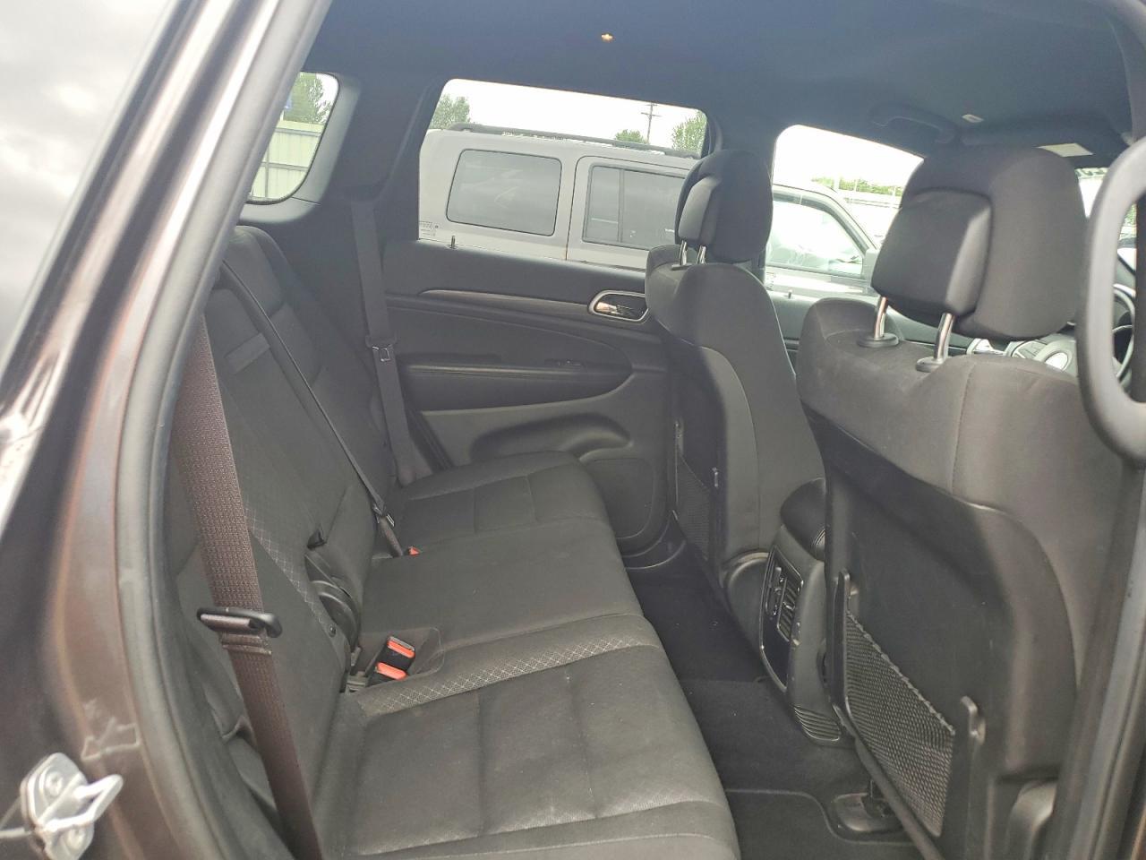 2019 Jeep Grand Cherokee Laredo - zdjęcie 11