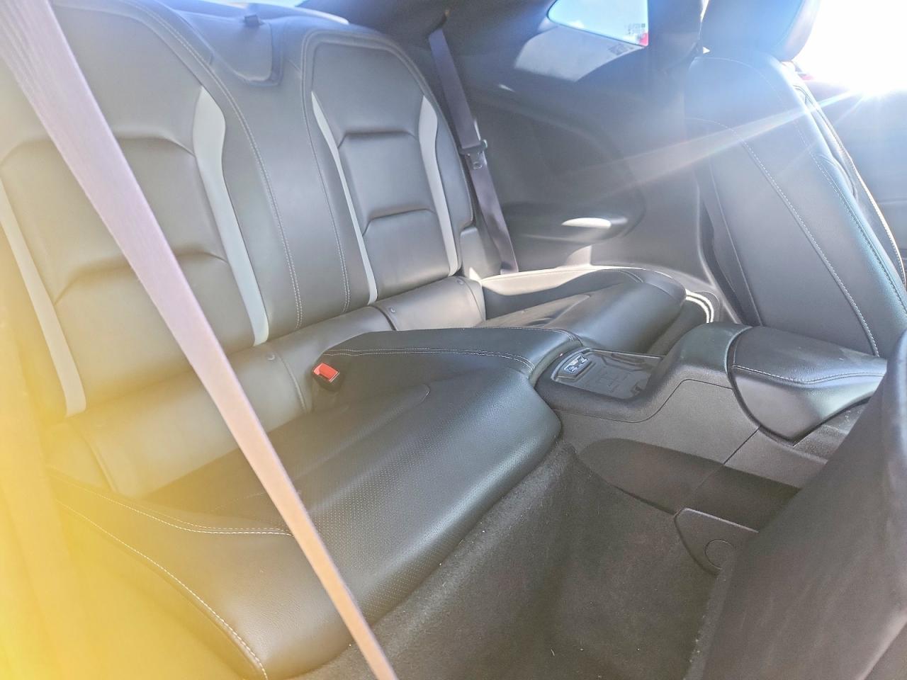 2016 Chevrolet Camaro Lt - zdjęcie 10