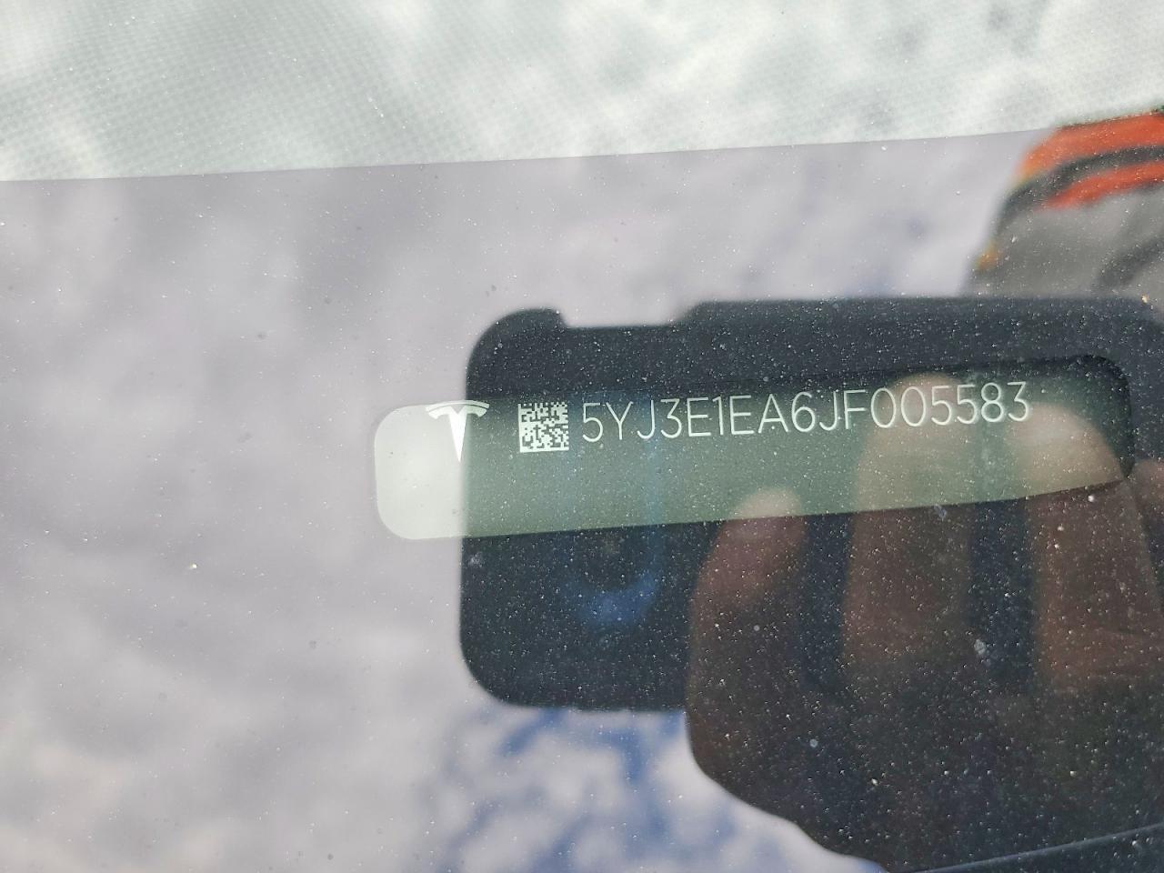 2018 Tesla Model 3 - zdjęcie 12