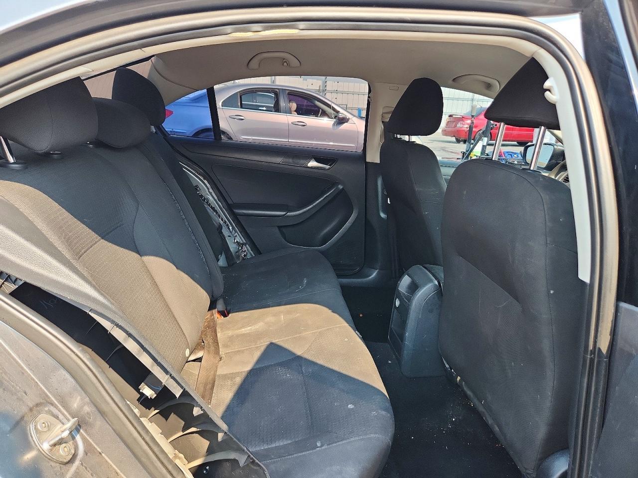 2016 Volkswagen Jetta S - zdjęcie 10