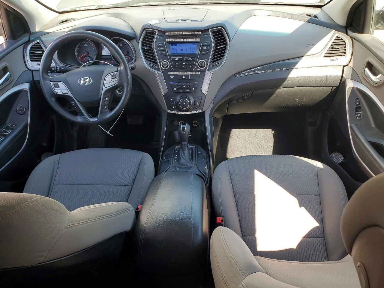 2015 Hyundai Santa Fe Sport 2.4L - zdjęcie 8