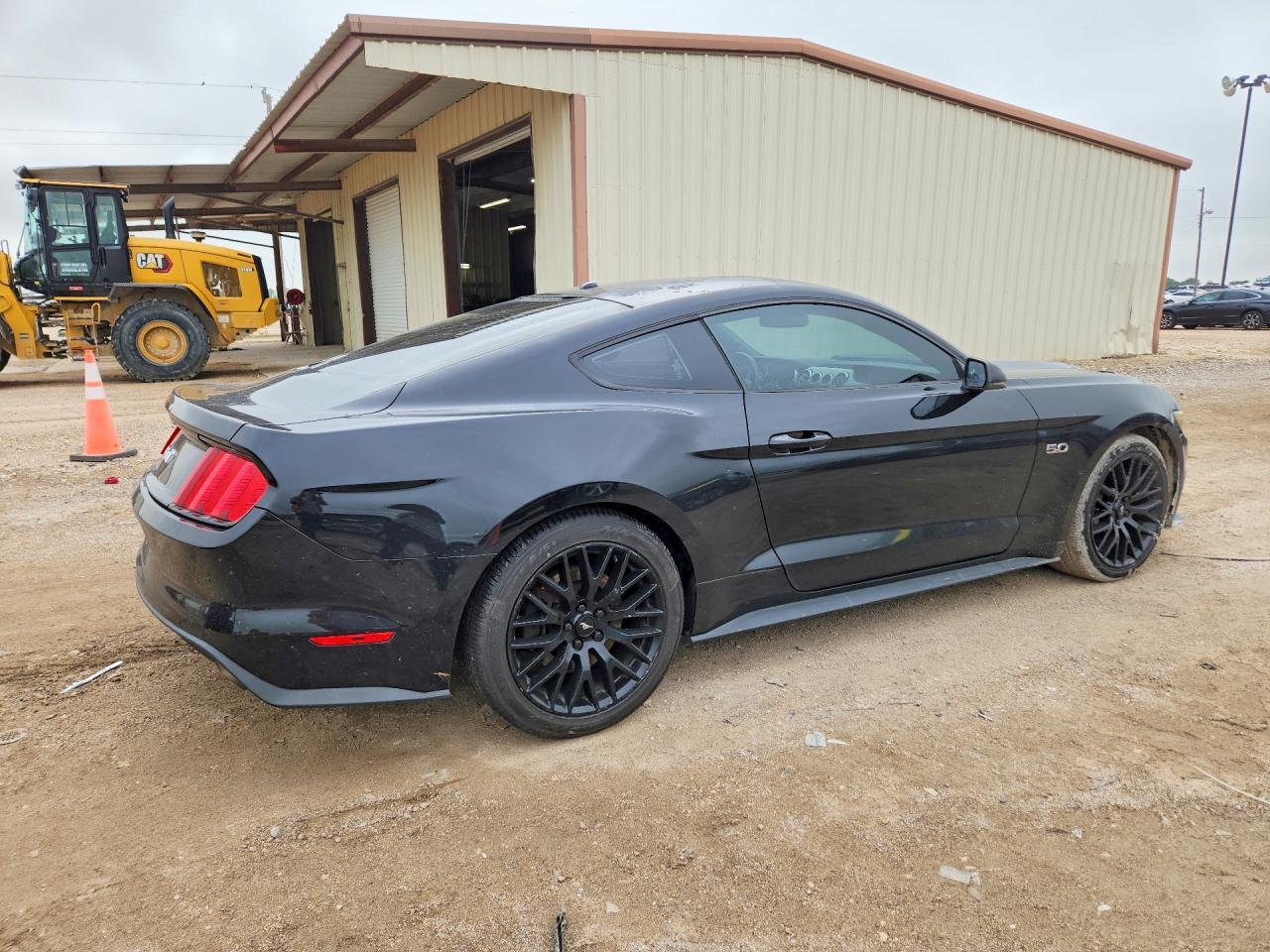 2017 Ford Mustang Gt - zdjęcie 3