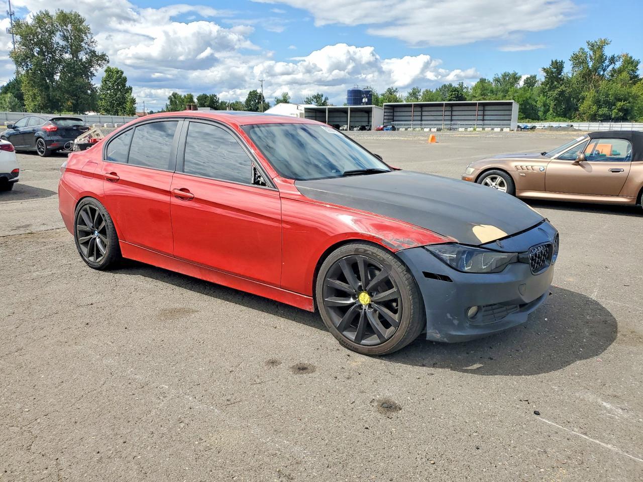 2013 BMW 320 I - zdjęcie 4