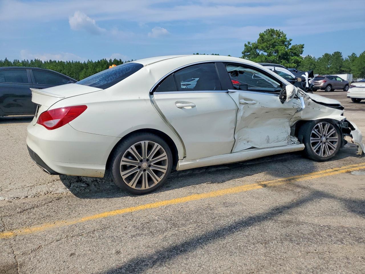 2018 Mercedes-Benz Cla 250 - zdjęcie 3