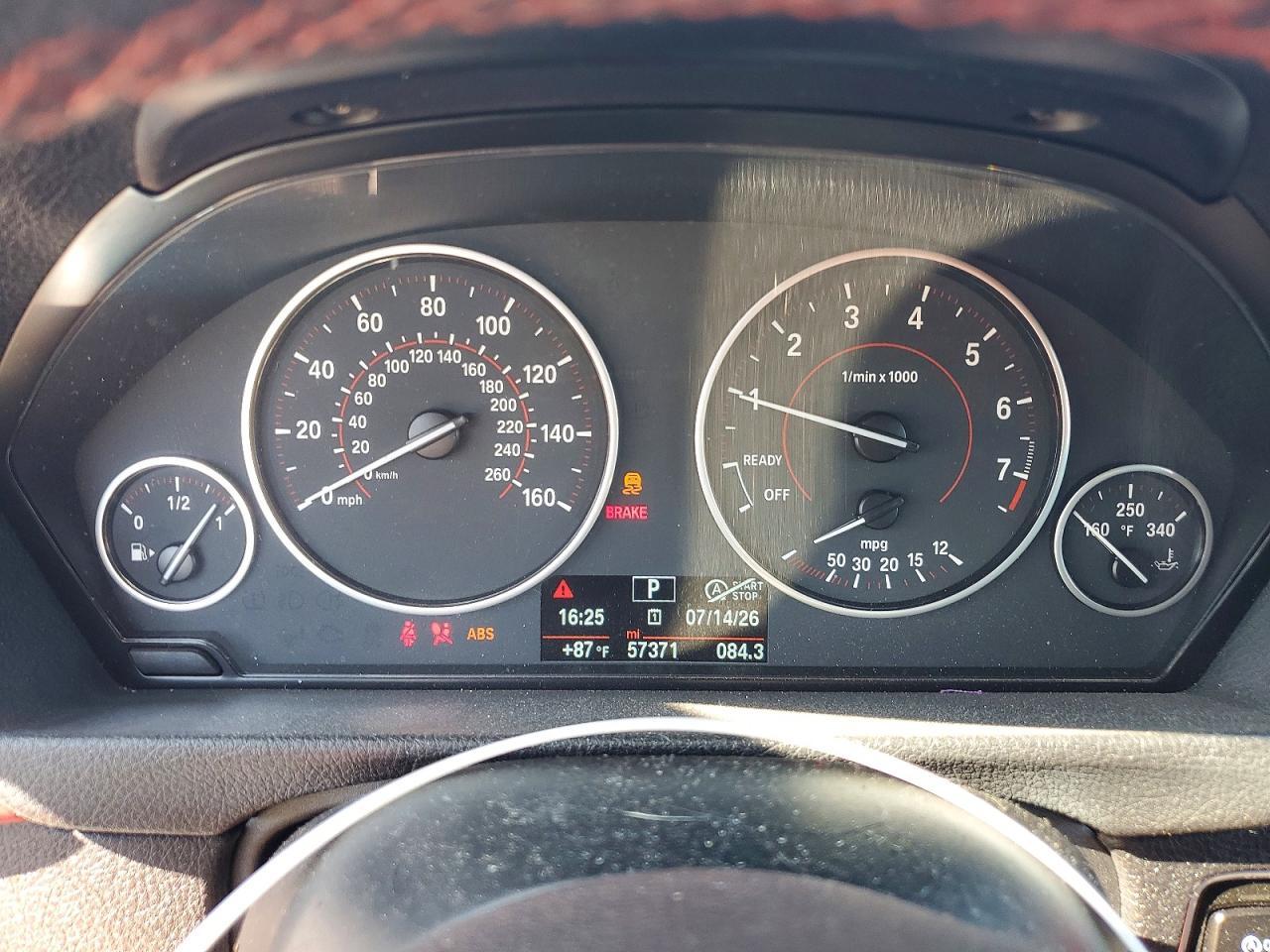 2014 BMW 328 I - zdjęcie 9