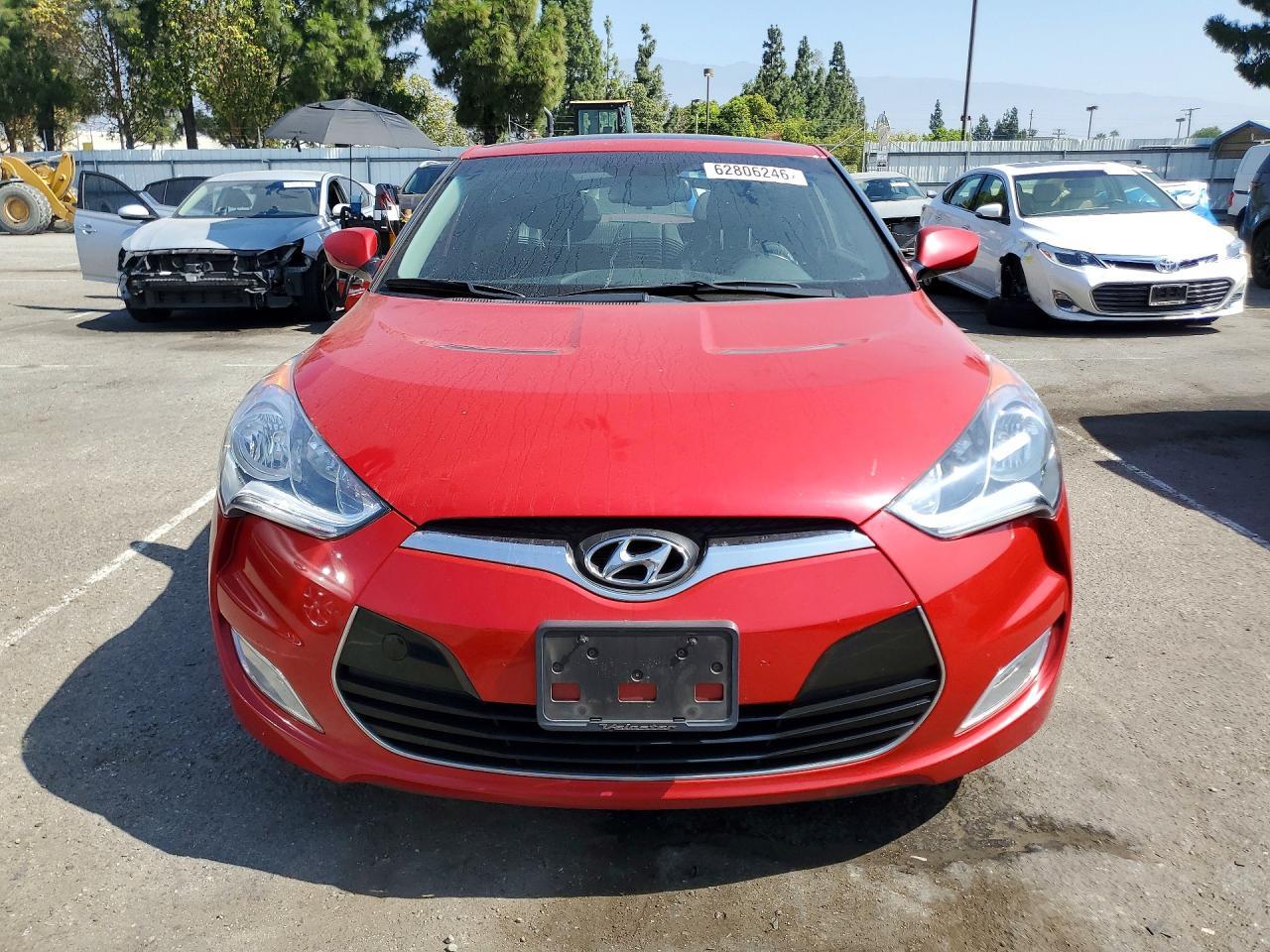 2014 Hyundai Veloster Base - zdjęcie 5