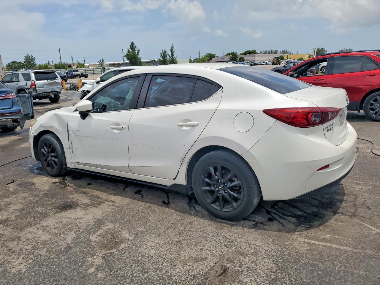 2016 Mazda 3 Sport - zdjęcie 2