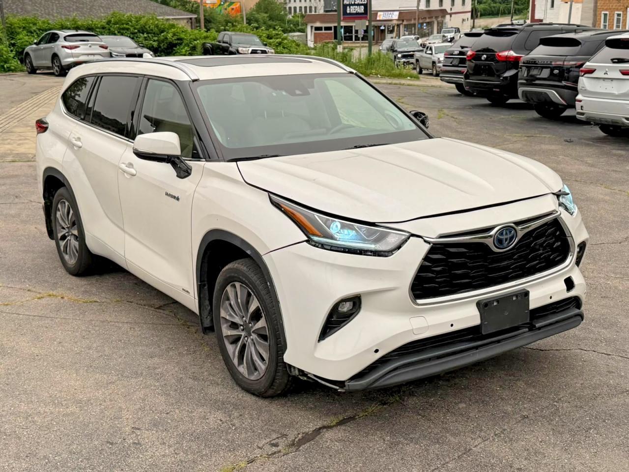 2020 Toyota Highlander Hybrid Limited - zdjęcie 4