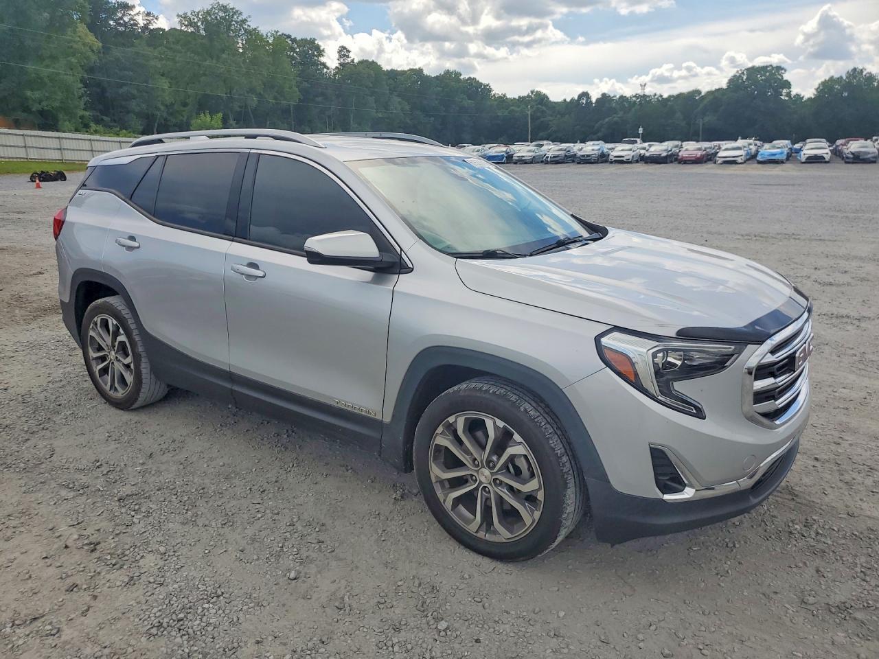 2020 GMC Terrain Slt - zdjęcie 4