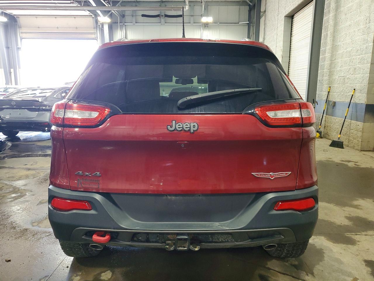 2016 Jeep Cherokee Trailhawk - zdjęcie 6