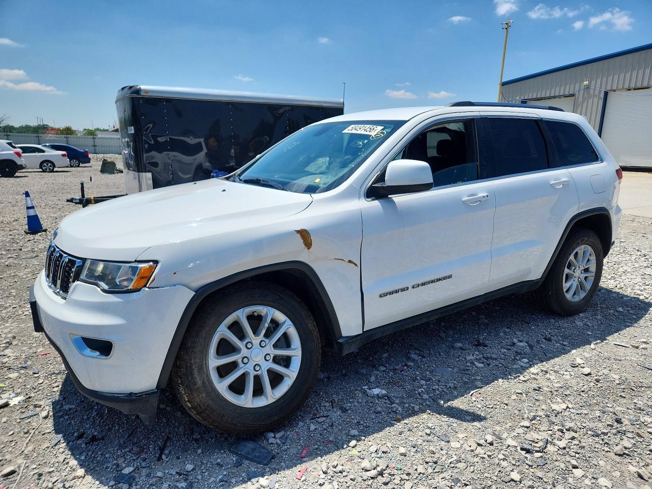 2021 Jeep Grand Cherokee Laredo - zdjęcie główne