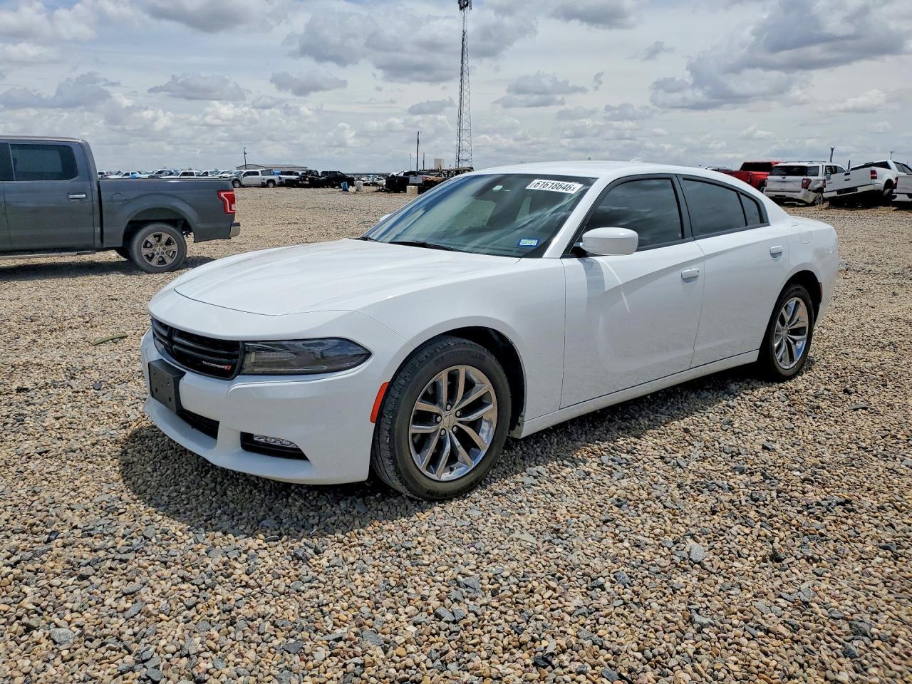 2016 Dodge Charger Sxt - zdjęcie główne