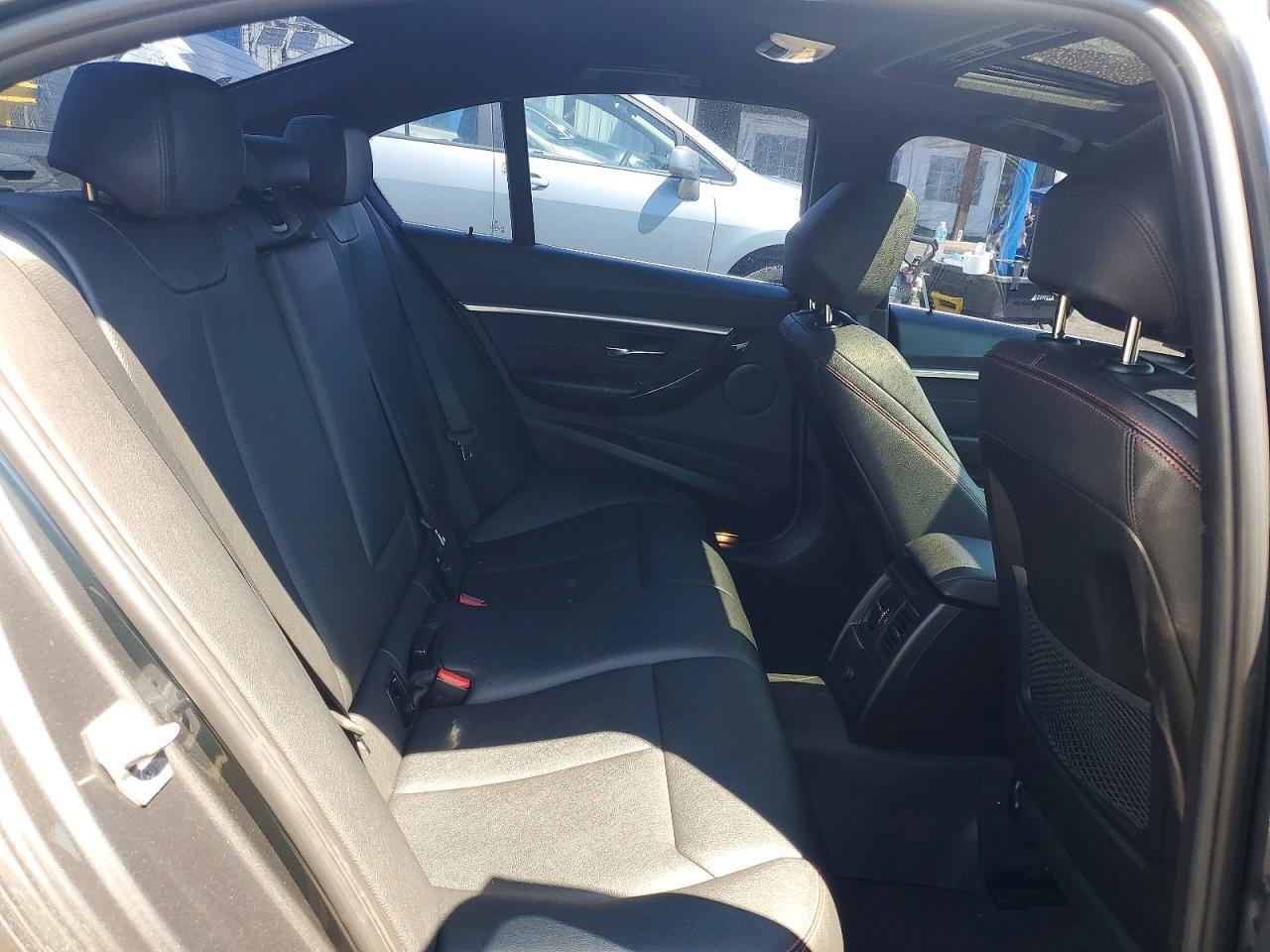 2018 BMW 328 D xDrive - zdjęcie 10