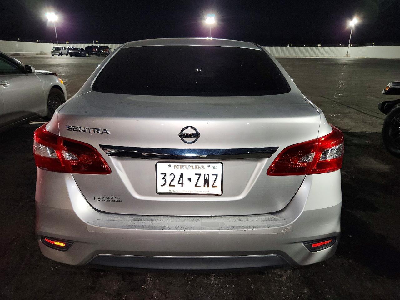 2018 Nissan Sentra S - zdjęcie 6
