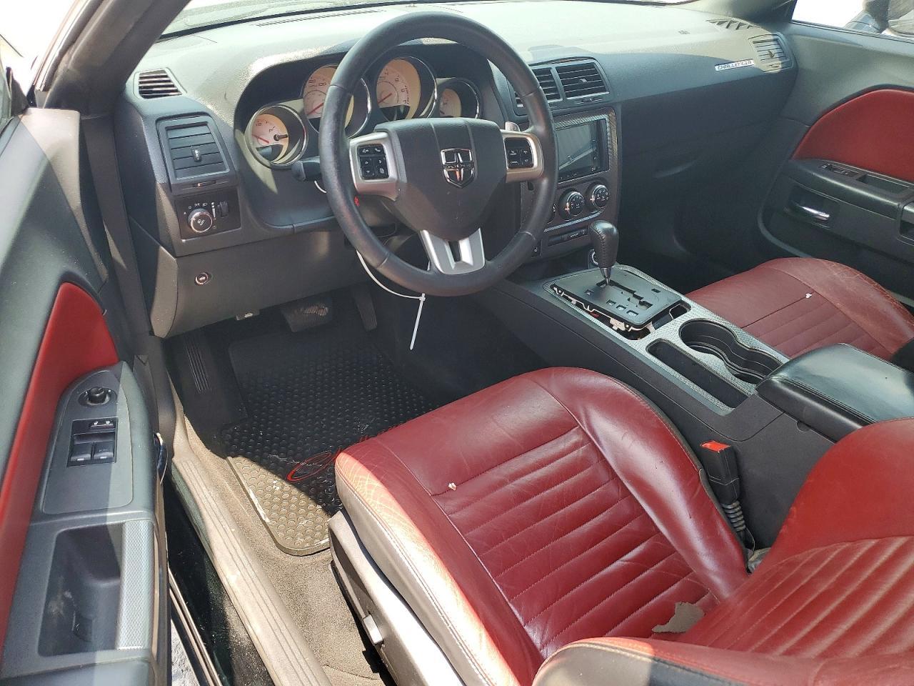 2013 Dodge Challenger R/T - zdjęcie 8