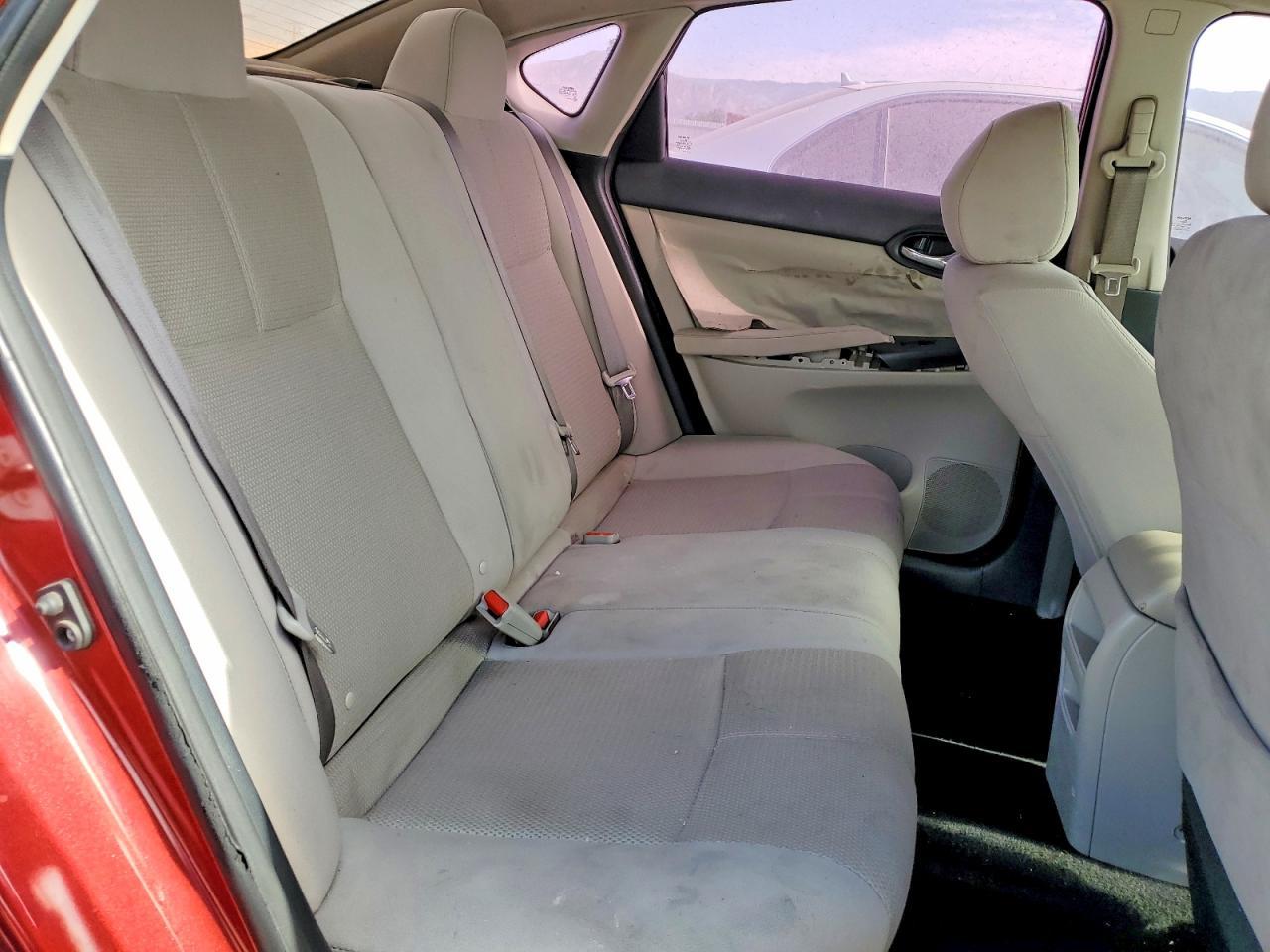 2017 Nissan Sentra - zdjęcie 10