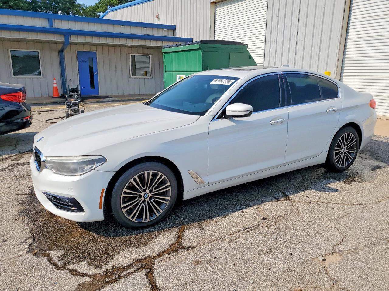 2017 BMW 540 I - zdjęcie główne