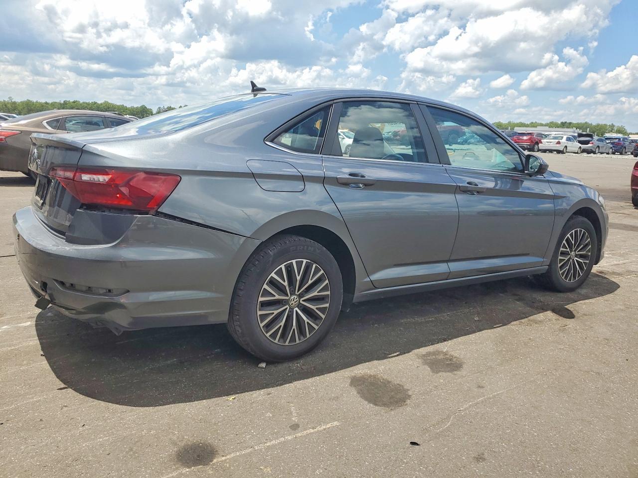2021 Volkswagen Jetta S - zdjęcie 3