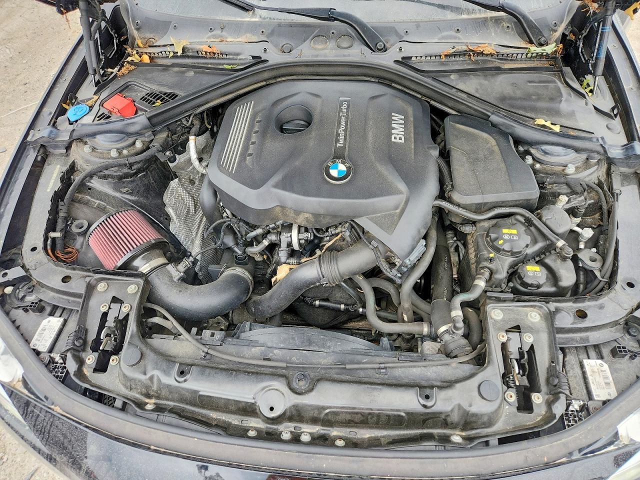 2018 BMW Seria 3 330i - zdjęcie 11